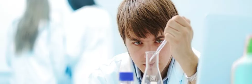 Biological-Data-Analysis-and-Processing-test-student-z-pipeta-i-laptopem-w-laboratorium