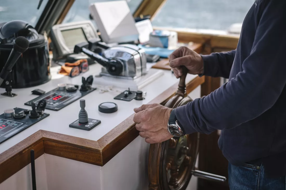 midsection-boat-captain-ship