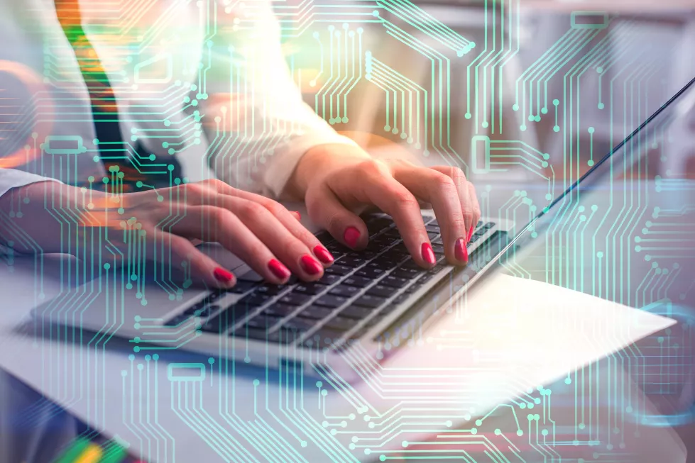 hardware-communication-concept