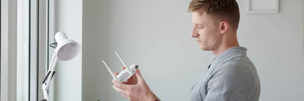 Inzynieria-IoT-Internet-Rzeczy-test-konfiguracja-routera-w-domowym-biurze