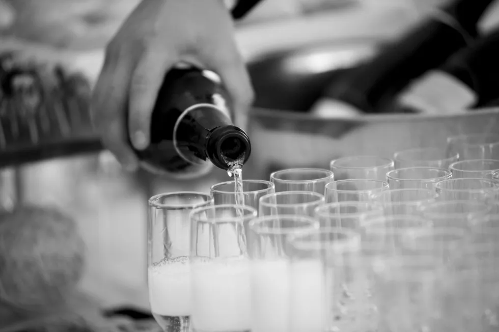 close-up-man-preparing-food