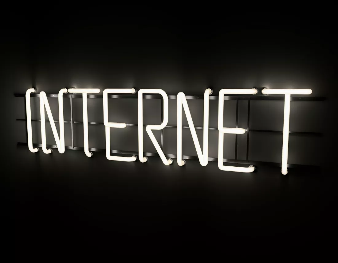 stephen-tauro-jlq5KHB1CTA-unsplash(1)