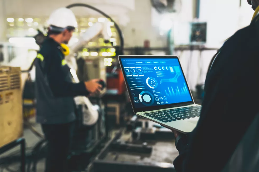 Technologie informatyczne wspomagające organizację i zarządzanie procesami produkcji