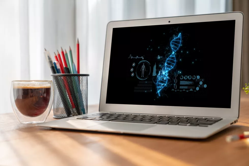 medical-science-technology-futuristic-healthcare-computer-software-brisk