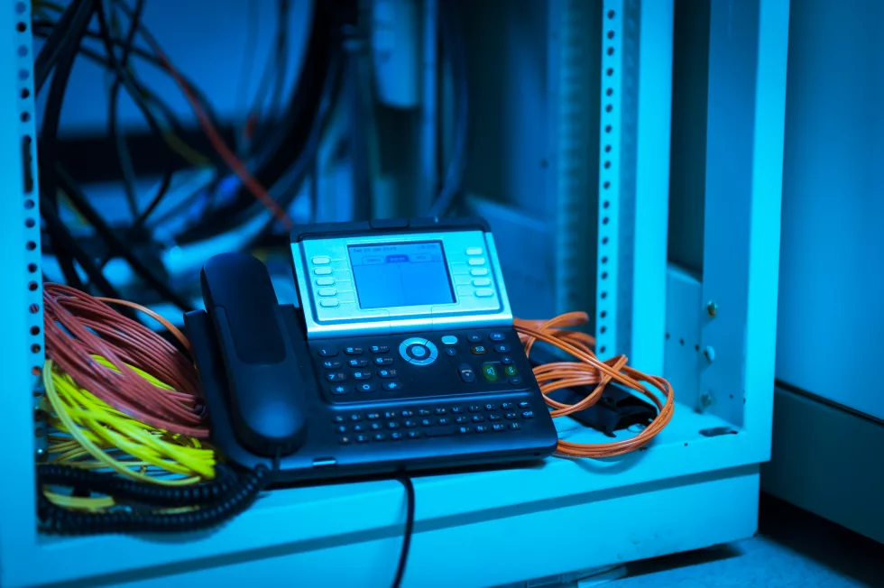 ip-phone-network-room