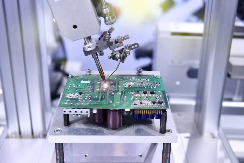 high-technology-modern-automatic-robot-print-circuit-board-pcbassembly-machine