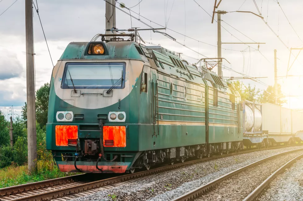 locomotive-electric-with-freight-train-high-speed-rides-by-rail