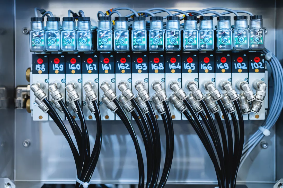 pneumatic-control-board-production-distributor-pneumatic-control-lines-industrial-photo